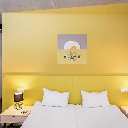 Jam Hnatyuka 3* Lviv