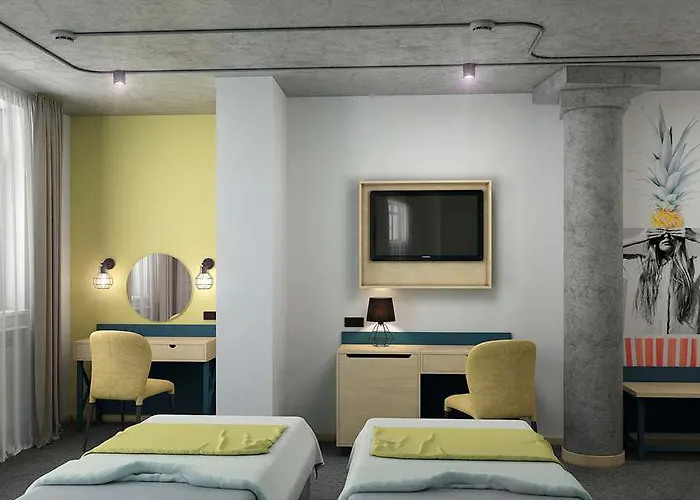 Jam Hnatyuka Hotel 3*